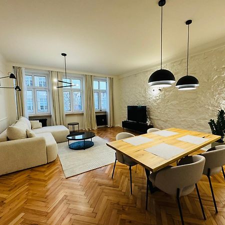 Apartement Starowka Еленя-Гура Экстерьер фото